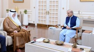 وزيراعظم شهباز شريف سره د سعودي سفير د مخه ښې اغستو ملاقات