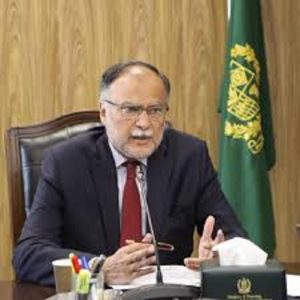 د پاكستان لومړې خلا باز به په 25 نومبر په خلائي مشن روانيږي، په یونیورسټی آف نارووال  كښې به د پاكستان اولنې اسپېس میوزیم جوړولې شي: احسن اقبال